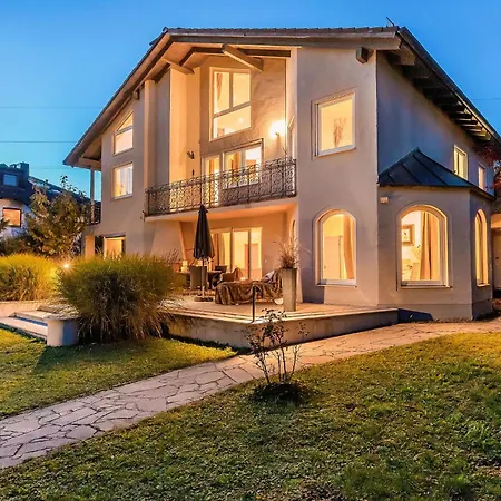 Mansion Apartamento *